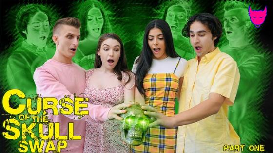SisSwap – Lily Lou, Angel Gostosa – Curse of the Skull Swap Pt. 1
