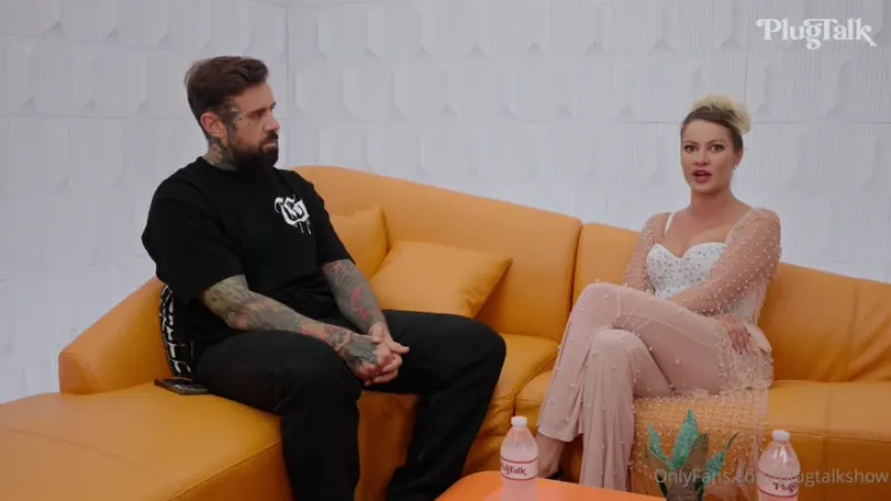 [Only Fans] Cherry Kiss: Sex Tape In PlugTalk